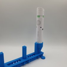 Oddělovač prostoru s držákem na elektronickou tužku